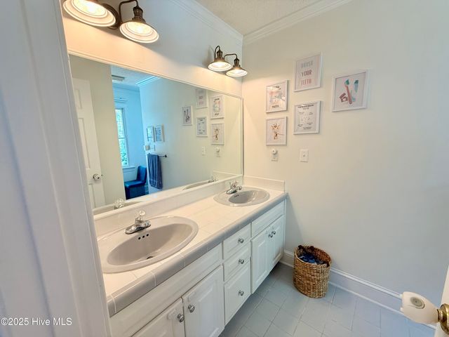 12400 Old Farm Circle, Laurinburg, NC 28352