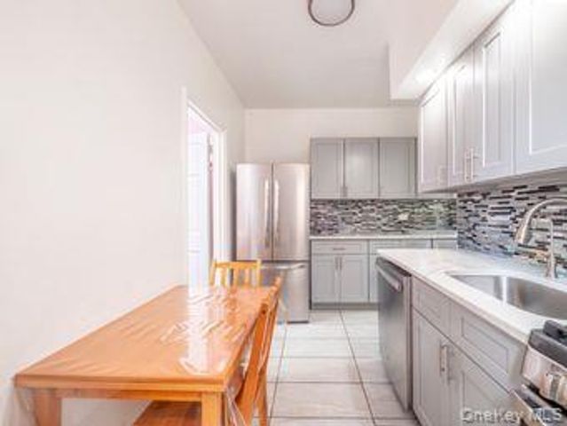 99-31 64th Avenue D16, Rego Park, NY 11374