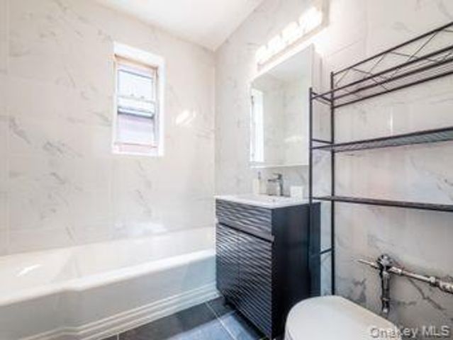99-31 64th Avenue D16, Rego Park, NY 11374
