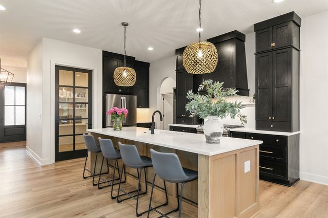 17769 Townsend Drive, Clive, IA 50325