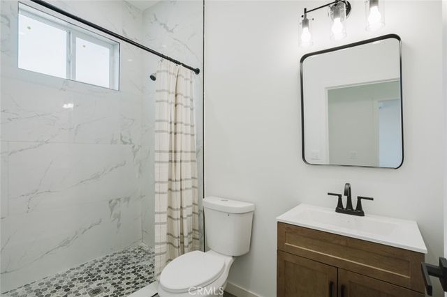 9707 Willis Avenue, North Hills, CA 91343
