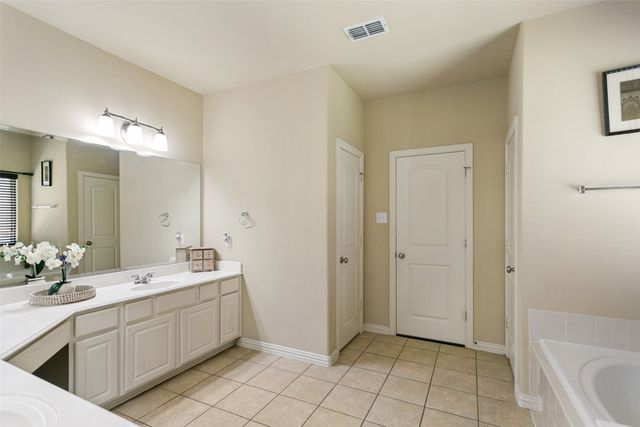 105 Parkside Drive, Wylie, TX 75098