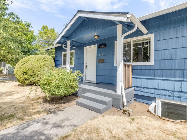 5427 N YALE St, Portland, OR 97203