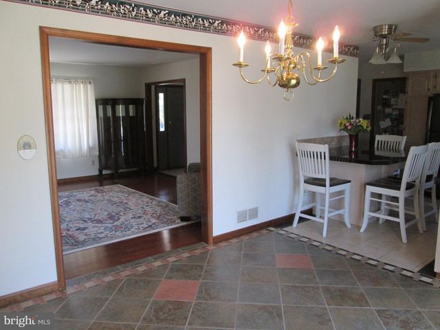 113 NICKEL DR, Bechtelsville, PA 19505