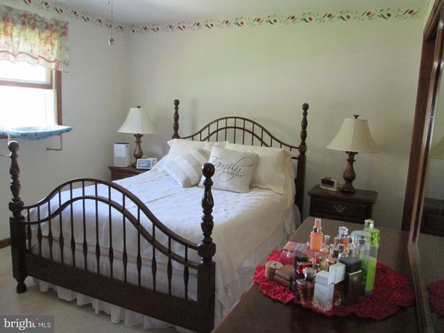 113 NICKEL DR, Bechtelsville, PA 19505