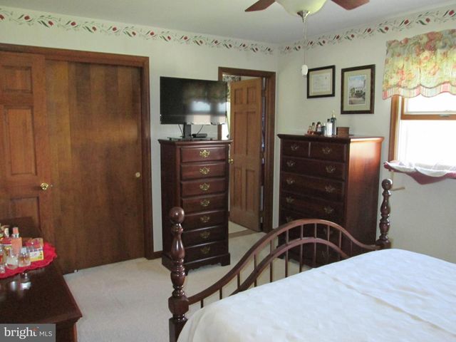 113 NICKEL DR, Bechtelsville, PA 19505