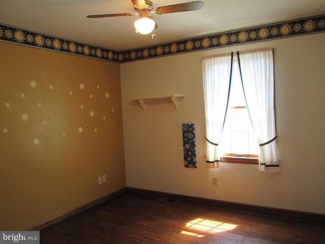 113 NICKEL DR, Bechtelsville, PA 19505