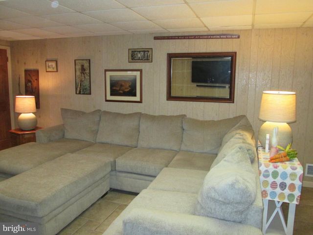 113 NICKEL DR, Bechtelsville, PA 19505