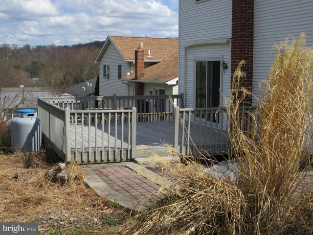 113 NICKEL DR, Bechtelsville, PA 19505