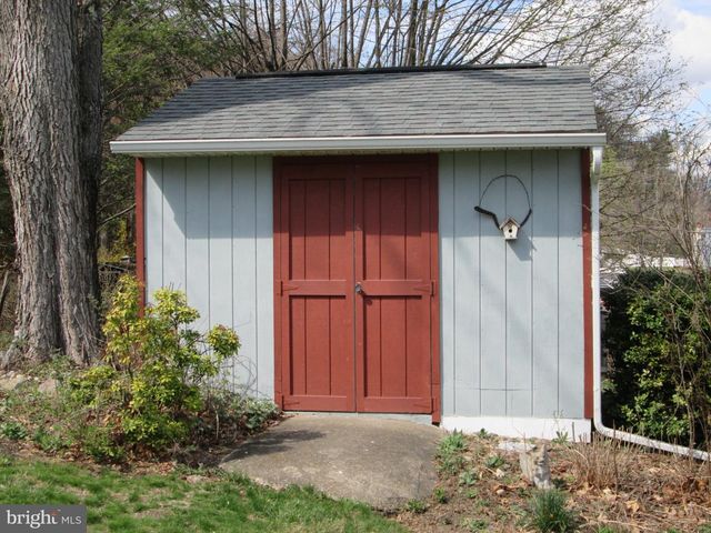 113 NICKEL DR, Bechtelsville, PA 19505
