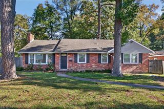 836 Townsend PL, Norfolk, VA 23502