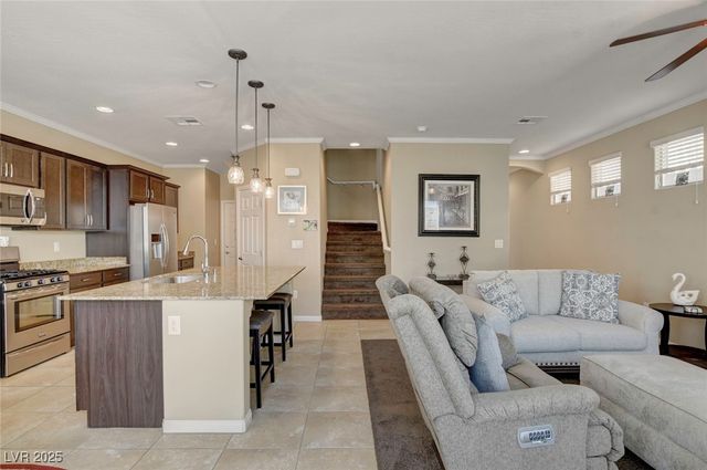 6630 Rocky Reef Street, Las Vegas, NV 89149