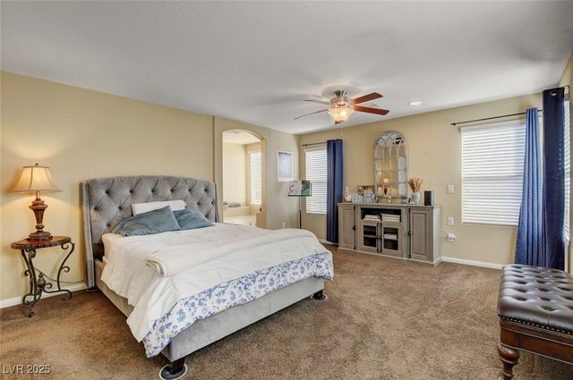 6630 Rocky Reef Street, Las Vegas, NV 89149