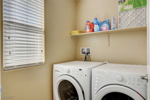 6630 Rocky Reef Street, Las Vegas, NV 89149