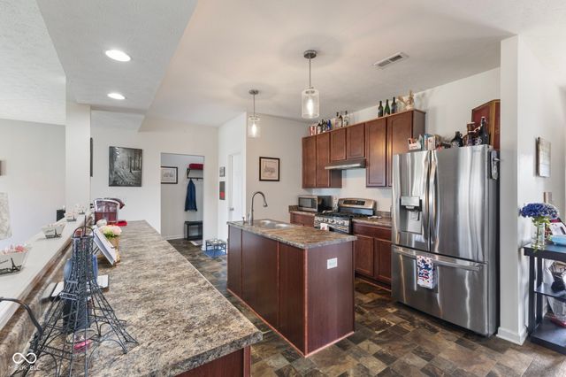 3372 Clary Blvd S Drive, Greenwood, IN 46143