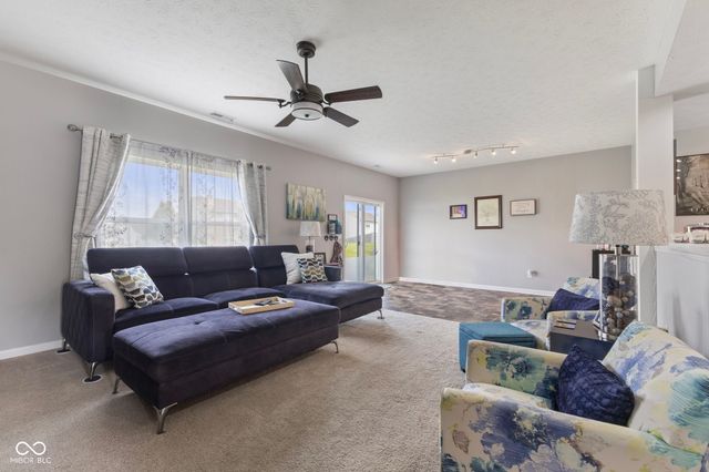 3372 Clary Blvd S Drive, Greenwood, IN 46143