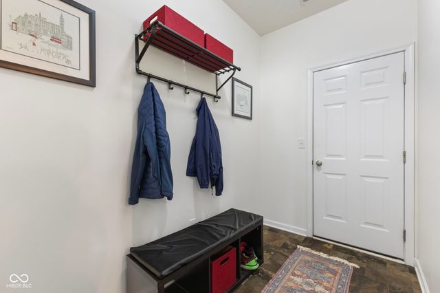 3372 Clary Blvd S Drive, Greenwood, IN 46143