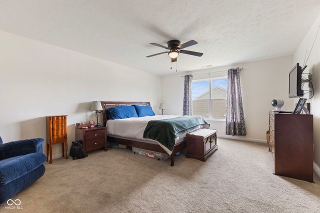 3372 Clary Blvd S Drive, Greenwood, IN 46143