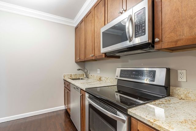 483 Beacon 67, Boston, MA 02115