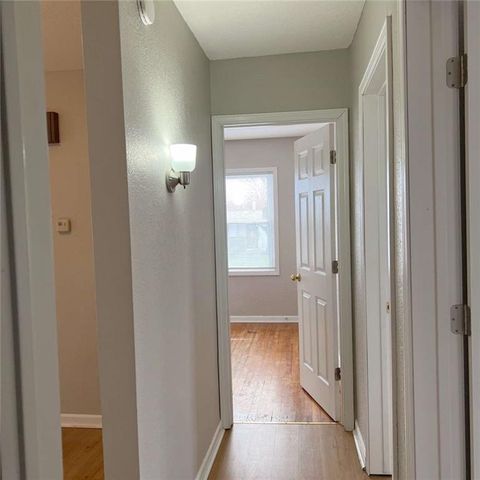 300 9th Street, Warrensburg, MO 64093