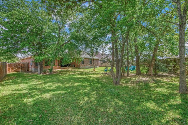 2477 Newark Circle, College Station, TX 77845