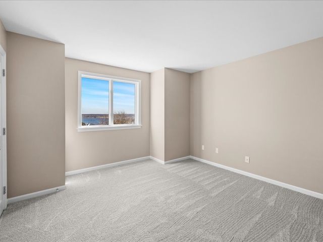 95 Holman Street, Portsmouth, RI 02871