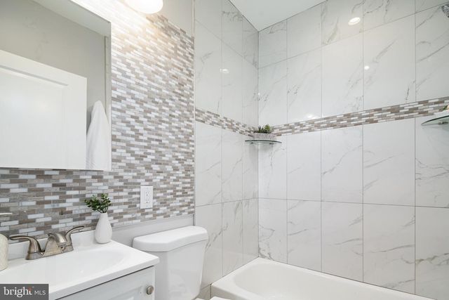 2504 SHARSWOOD ST, Philadelphia, PA 19121