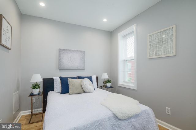 2504 SHARSWOOD ST, Philadelphia, PA 19121