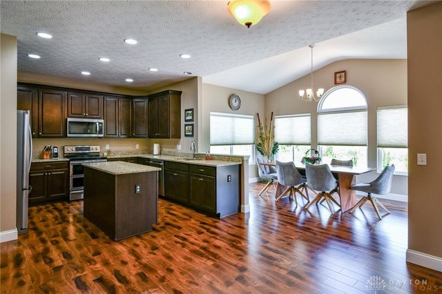 10147 Kindle Drive, Dayton, OH 45458