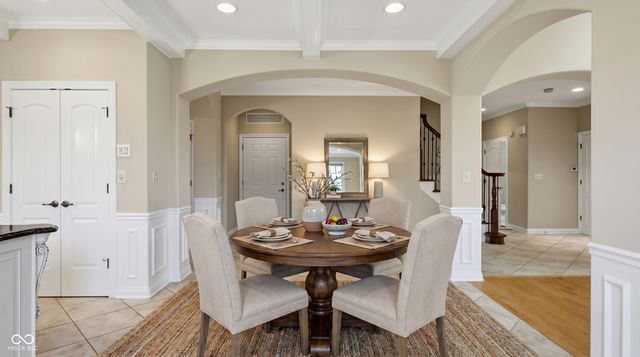16704 Oak Road, Westfield, IN 46074