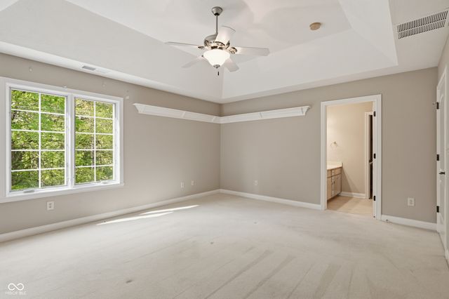 16704 Oak Road, Westfield, IN 46074