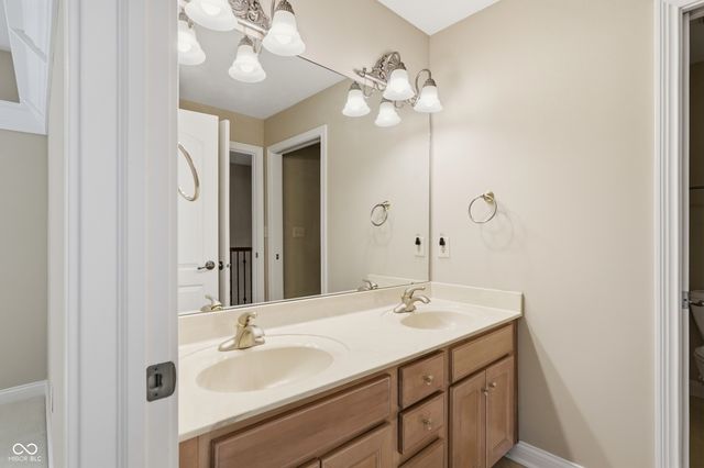 16704 Oak Road, Westfield, IN 46074