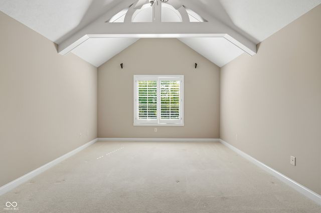 16704 Oak Road, Westfield, IN 46074