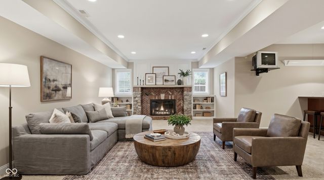 16704 Oak Road, Westfield, IN 46074