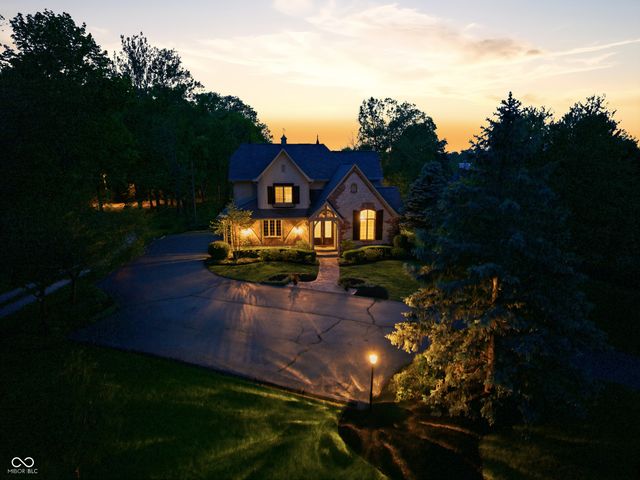 16704 Oak Road, Westfield, IN 46074
