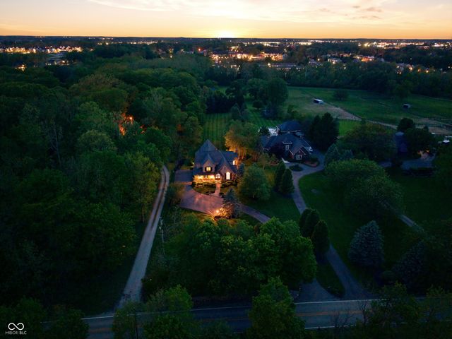 16704 Oak Road, Westfield, IN 46074