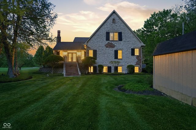 16704 Oak Road, Westfield, IN 46074