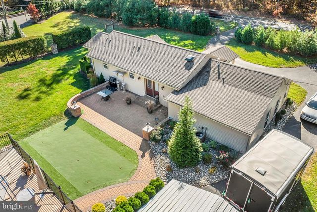 367 HARTFORD RD, Mount Laurel, NJ 08054
