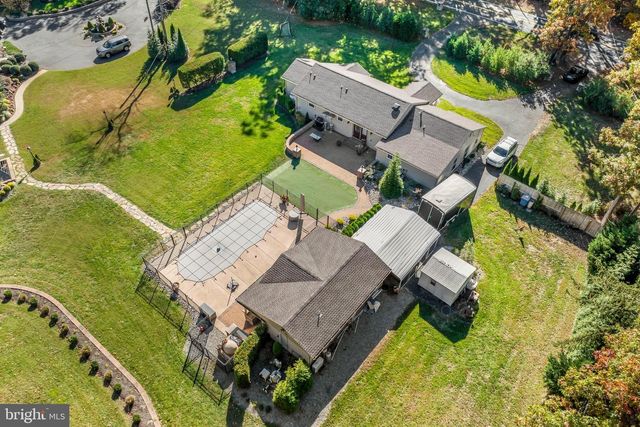 367 HARTFORD RD, Mount Laurel, NJ 08054