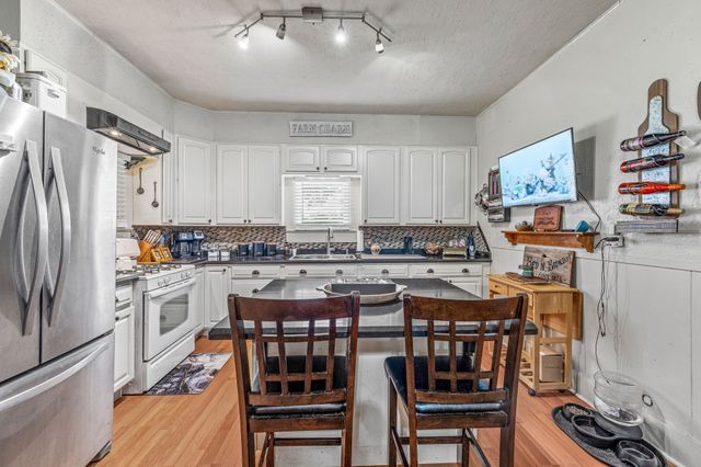 509 W Reynosa Avenue, De Leon, TX 76444