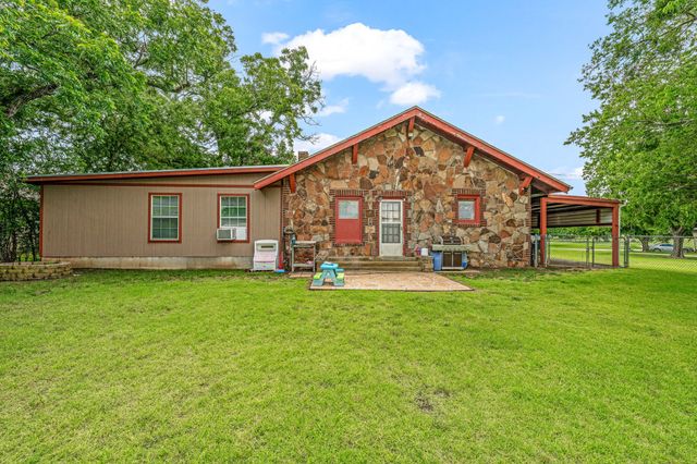 509 W Reynosa Avenue, De Leon, TX 76444