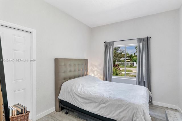 74 NW 117th St, Miami, FL 33168