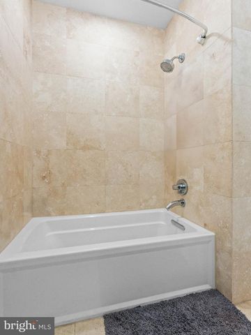 2034 TRENTON AVE, Philadelphia, PA 19125