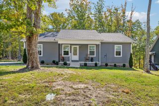 360 Shiloh Ln, Smithville, TN 37166