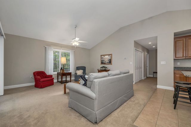 3 Evergreen Way, Windham, NH 03087