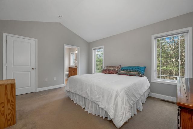 3 Evergreen Way, Windham, NH 03087