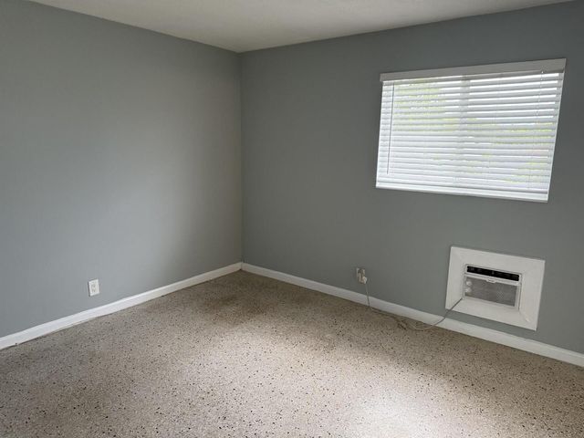 1118 N H Street 15, Lake Worth Beach, FL 33460