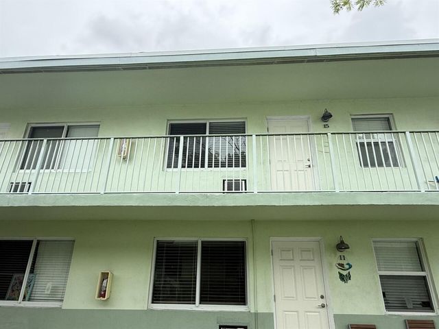 1118 N H Street 15, Lake Worth Beach, FL 33460