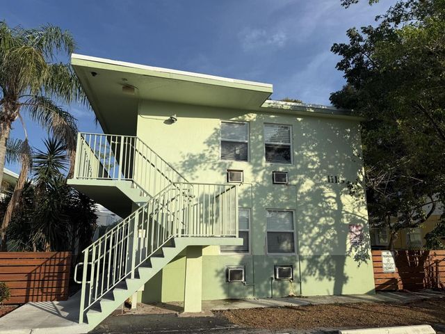 1118 N H Street 15, Lake Worth Beach, FL 33460