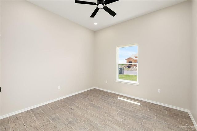 308 N Leon Avenue, Elsa, TX 78543